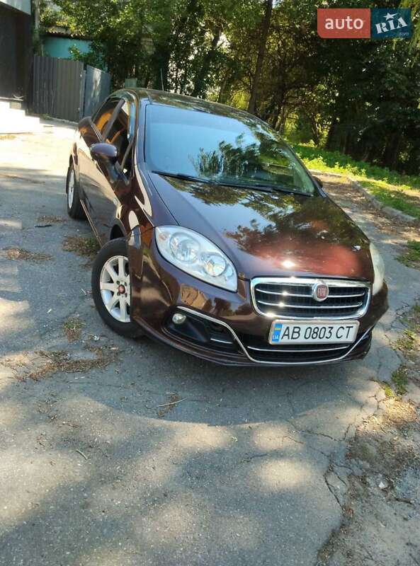 Седан Fiat Linea 2013 в Хмельнике