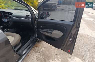 Седан Fiat Linea 2011 в  фото 16 Седан Fiat Linea 2011 в