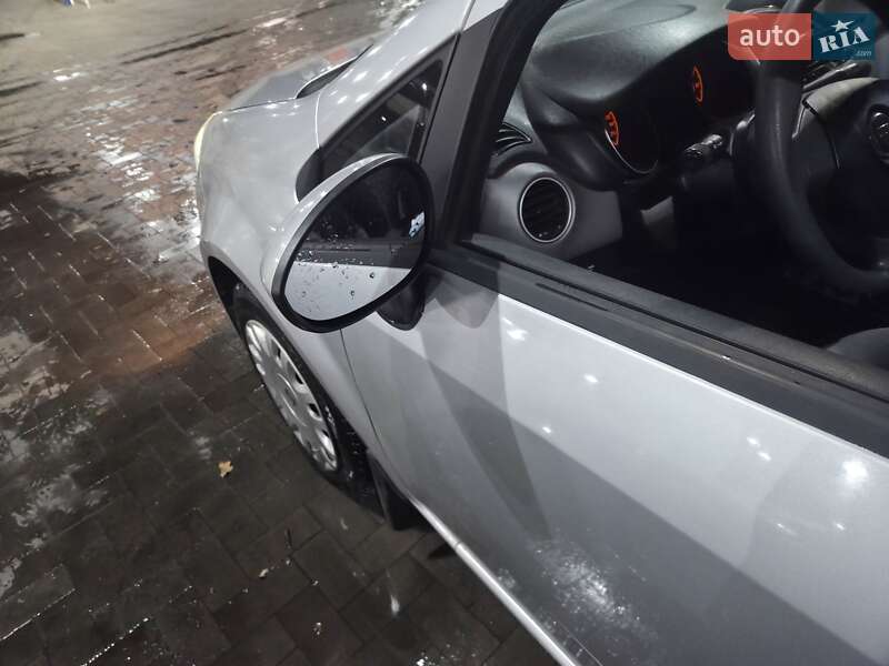 Седан Fiat Linea 2013 в Кременчуге фото 17 Седан Fiat Linea 2013 в Кременчуге