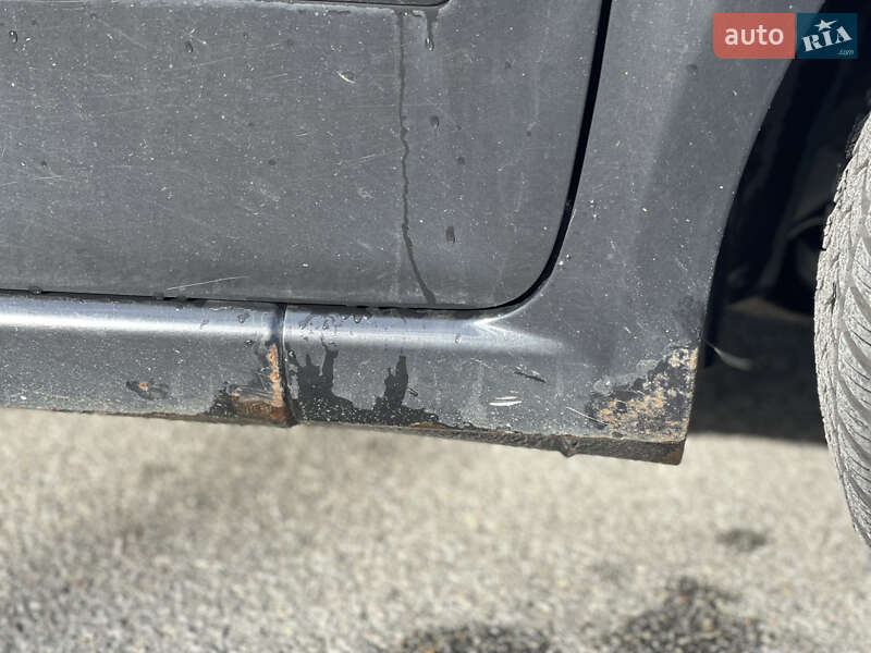 Седан Fiat Linea 2009 в Києві фото 36 Седан Fiat Linea 2009 в Києві