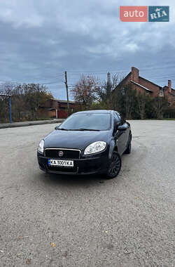 Седан Fiat Linea 2012 в Сумах