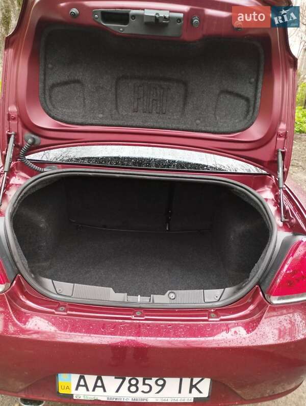 Седан Fiat Linea 2009 в Ужгороді