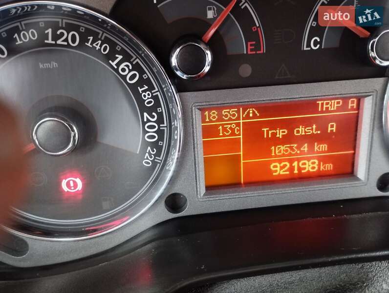 Седан Fiat Linea 2009 в Ужгороді