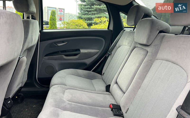 Седан Fiat Linea 2009 в Львові фото 20 Седан Fiat Linea 2009 в Львові