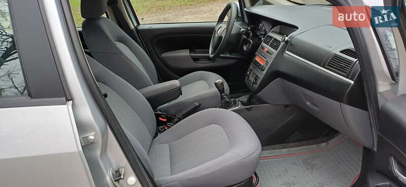 Седан Fiat Linea 2012 в Кропивницькому