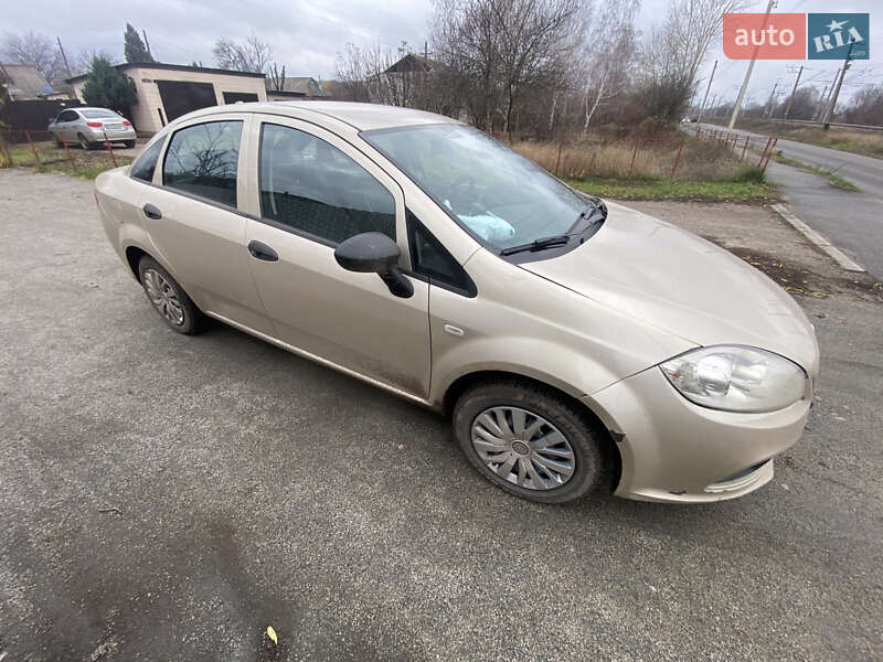 Седан Fiat Linea 2013 в Песочине