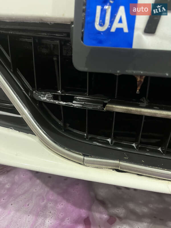 Седан Fiat Linea 2013 в Киеве фото 5 Седан Fiat Linea 2013 в Киеве