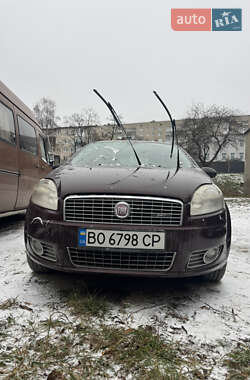 Седан Fiat Linea 2011 в Тернополе