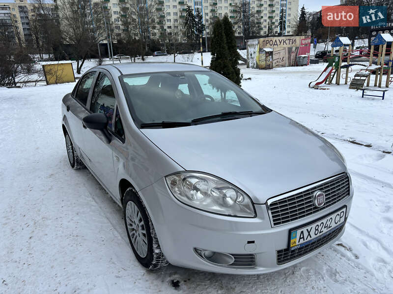 Седан Fiat Linea 2012 в Киеве