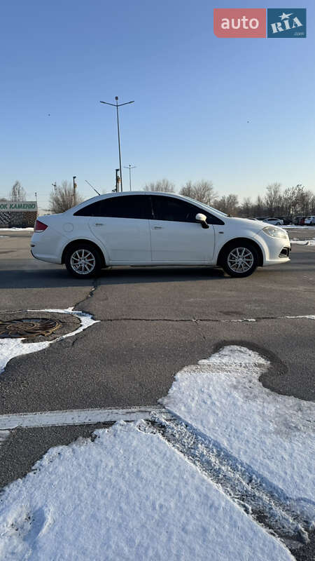 Седан Fiat Linea 2013 в Дніпрі фото 7 Седан Fiat Linea 2013 в Дніпрі