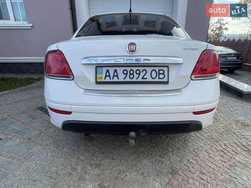 Седан Fiat Linea 2013 в Чернівцях фото 2 Седан Fiat Linea 2013 в Чернівцях