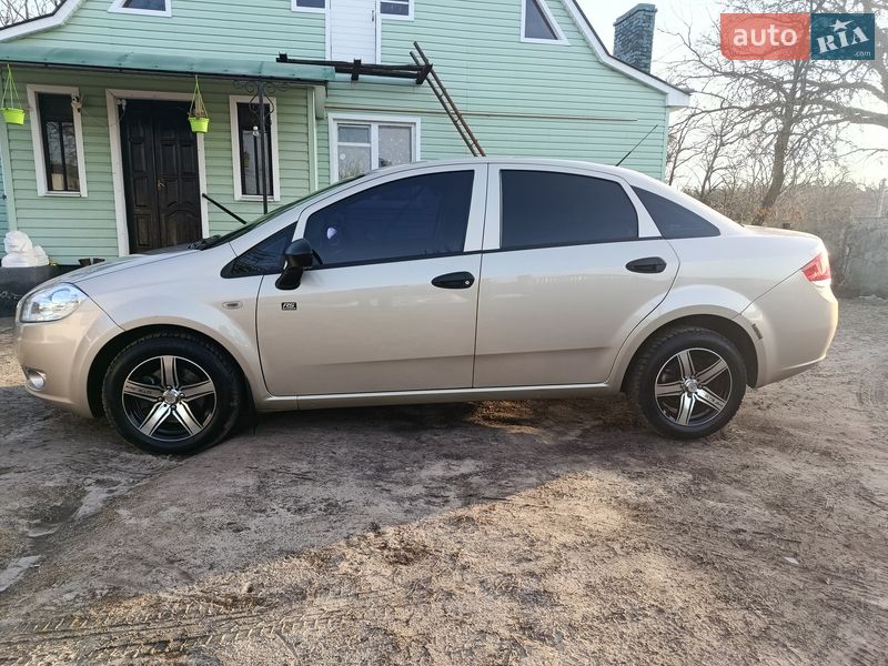 Седан Fiat Linea 2011 в Золотоноше
