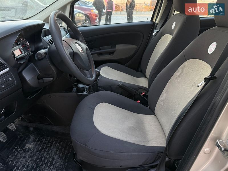 Седан Fiat Linea 2012 в Харькове фото 14 Седан Fiat Linea 2012 в Харькове
