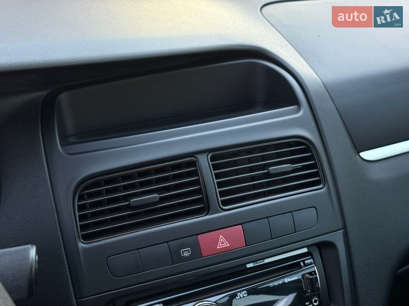 Седан Fiat Linea 2012 в Харькове фото 19 Седан Fiat Linea 2012 в Харькове