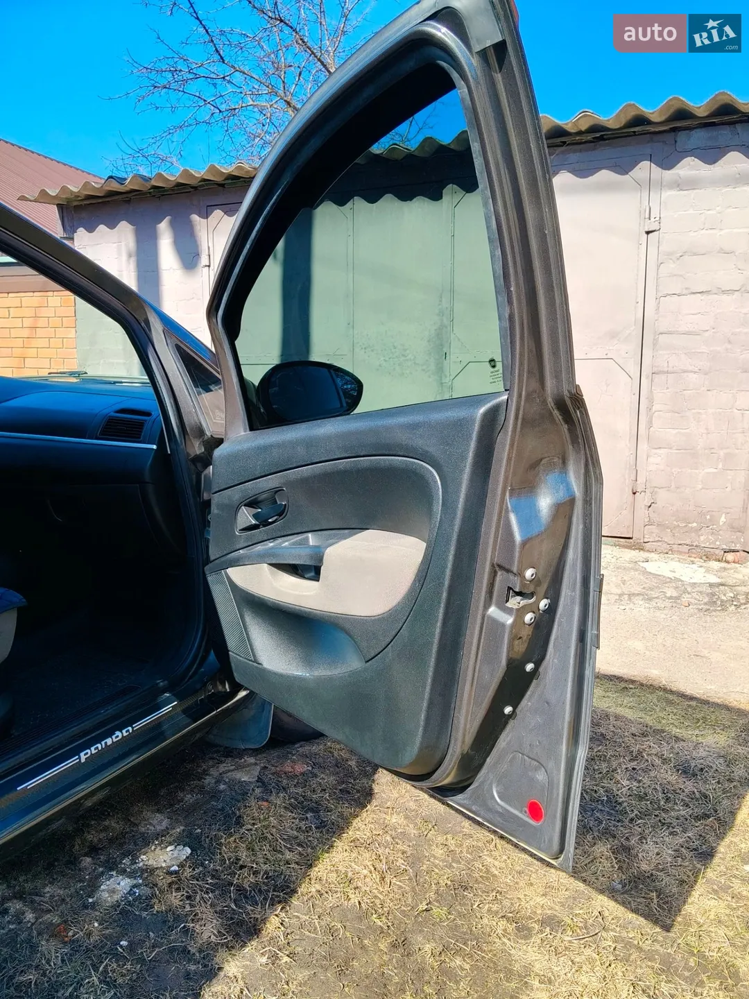 2011 Fiat Linea - мініатюра 16