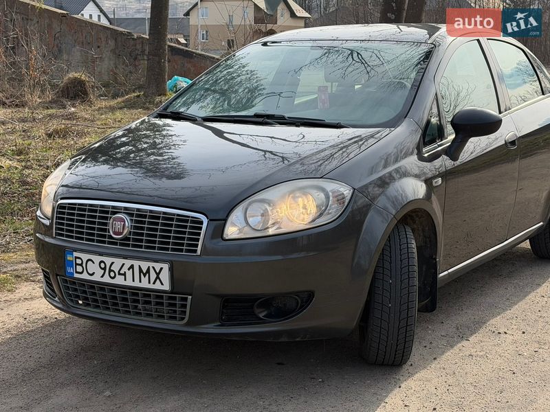 Fiat Linea 2011