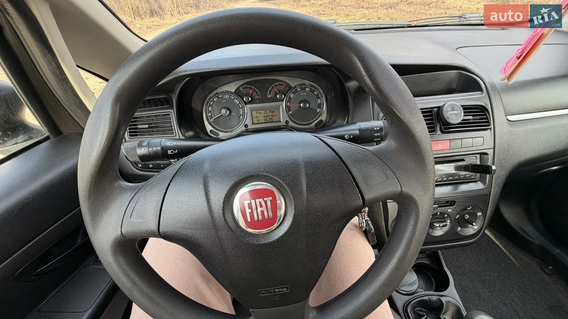 2011 Fiat Linea - мініатюра 14
