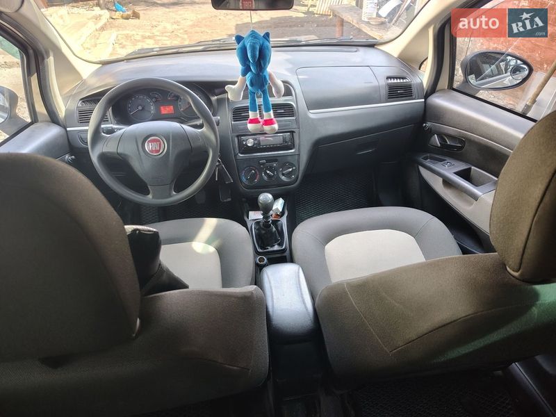 Седан Fiat Linea 2010 в Кропивницком фото 5 Седан Fiat Linea 2010 в Кропивницком