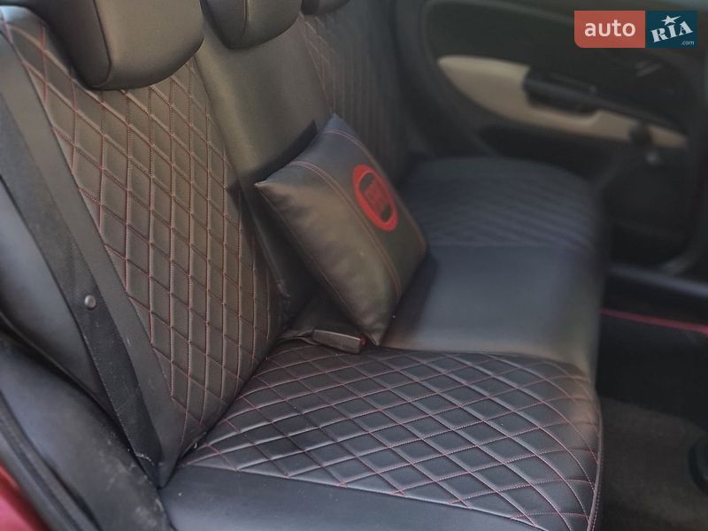 Седан Fiat Linea 2010 в Житомире