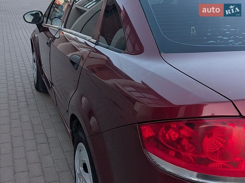 Седан Fiat Linea 2007 в Ровно