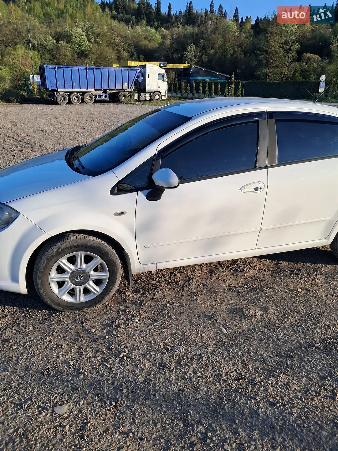 2013 Fiat Linea - мініатюра 9