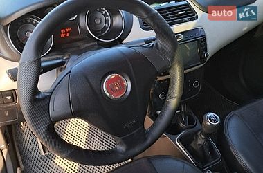 Седан Fiat Linea 2013 в Турке