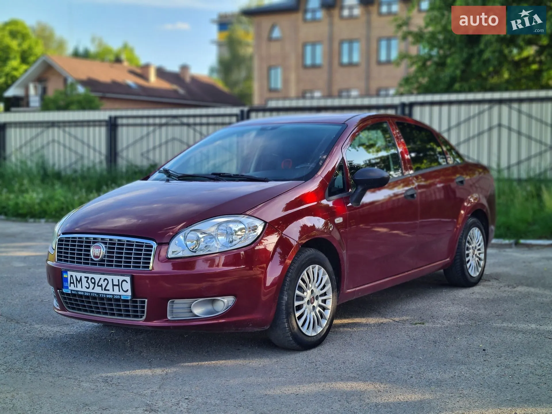 2010 Fiat Linea - мініатюра 2