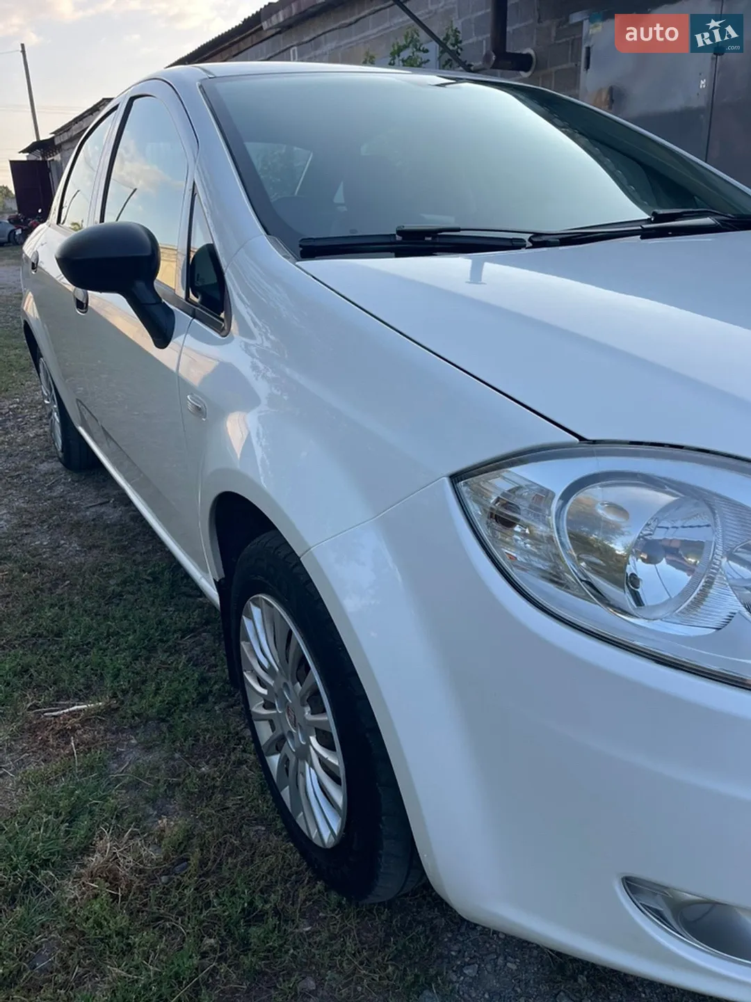 2012 Fiat Linea - мініатюра 3