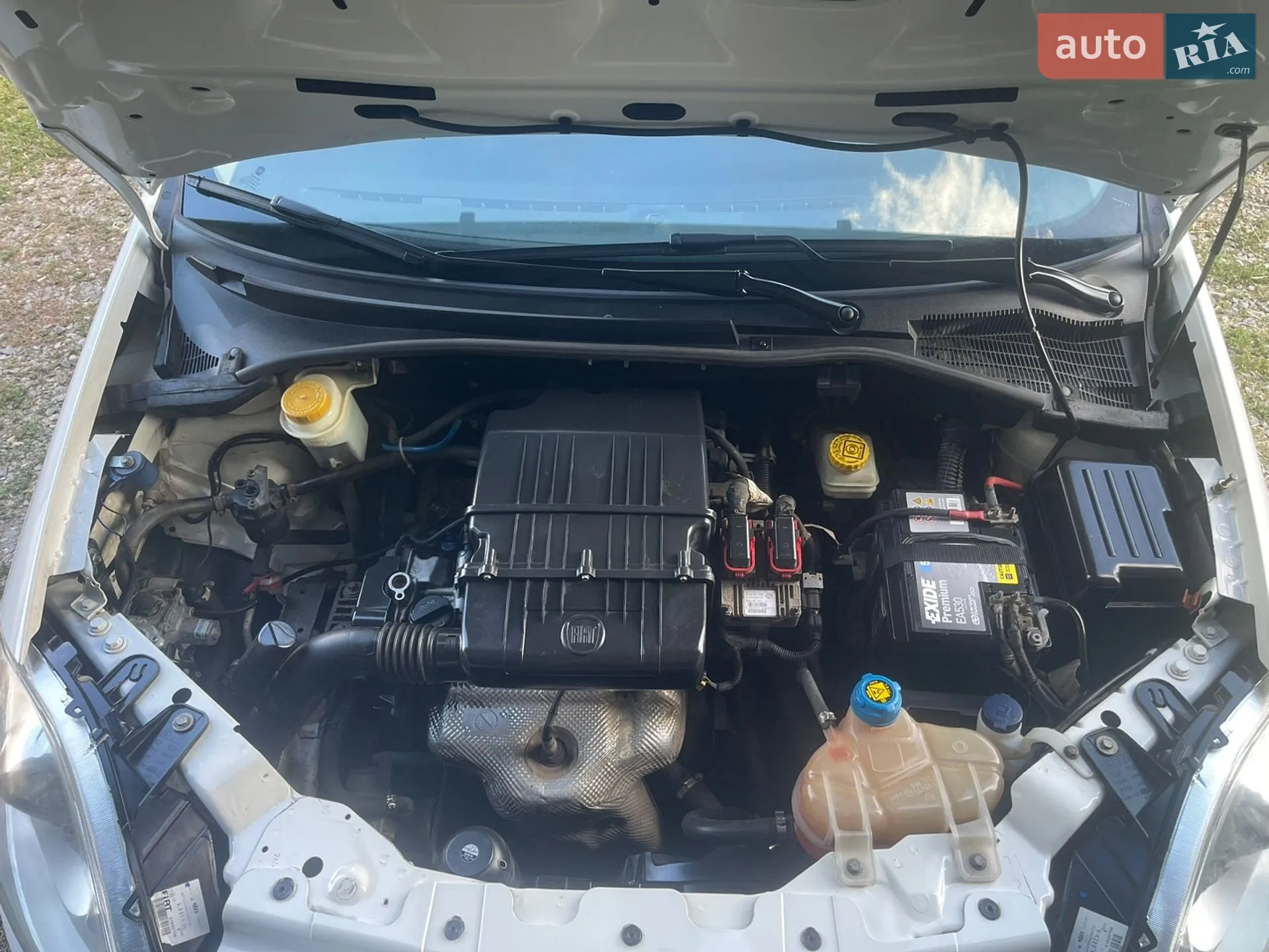 2012 Fiat Linea - мініатюра 16