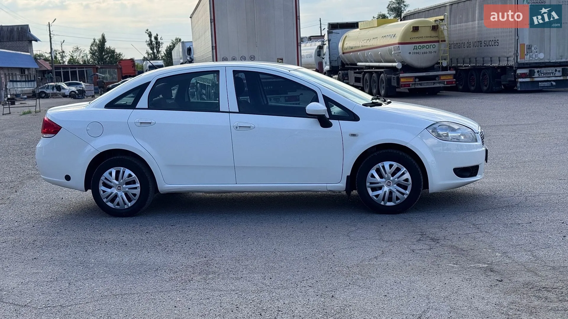 2012 Fiat Linea - мініатюра 4