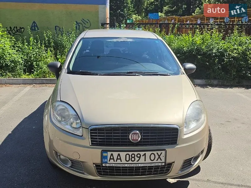 Fiat Linea 2012
