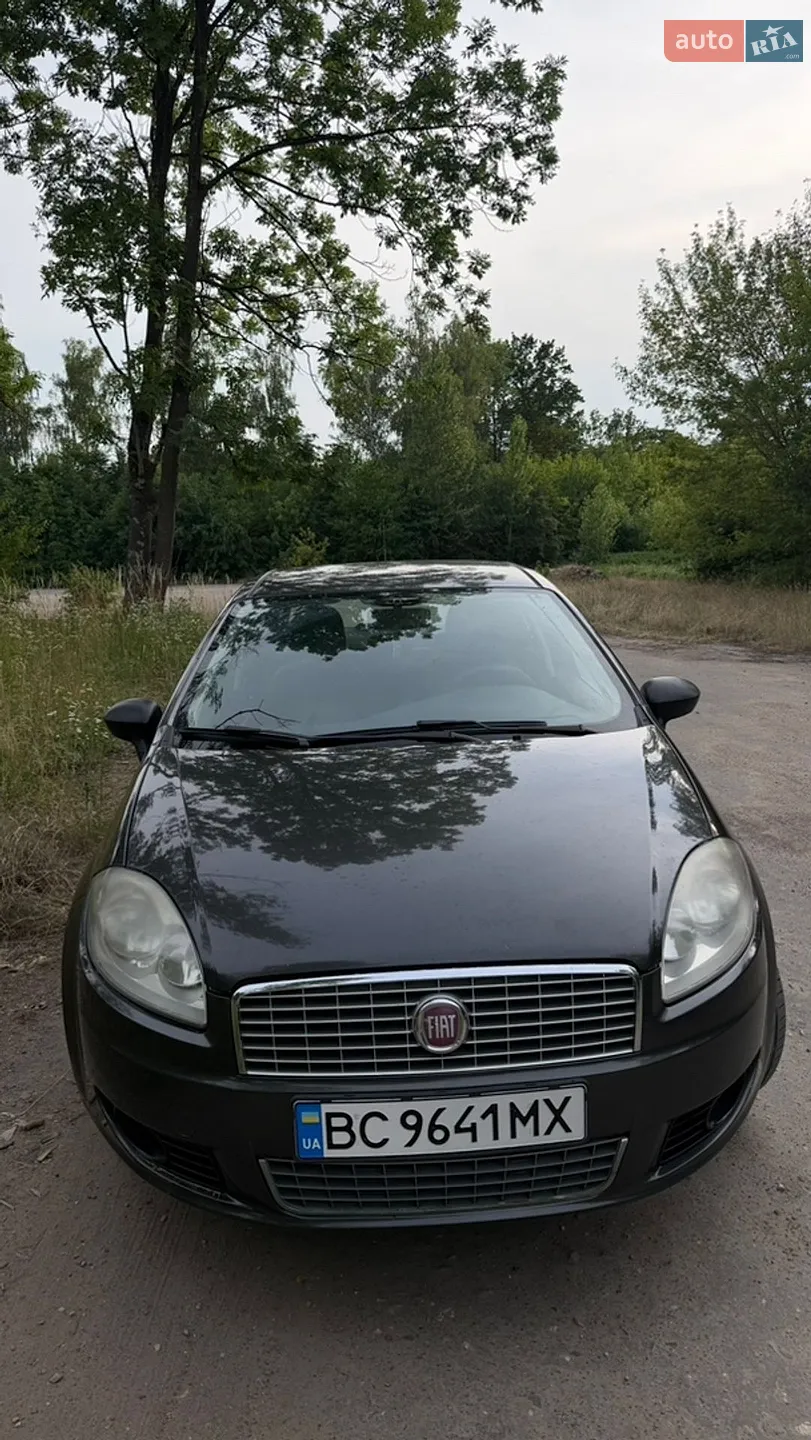 2011 Fiat Linea - мініатюра 10
