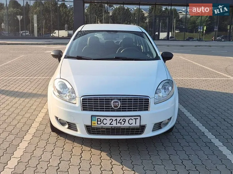 Fiat Linea 2012