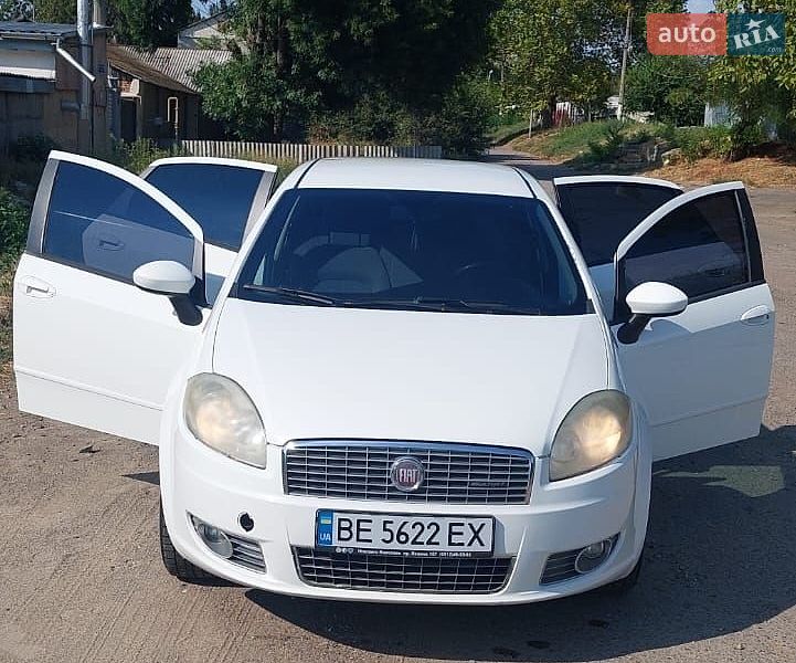 Седан Fiat Linea 2012 в Николаеве фото 6 Седан Fiat Linea 2012 в Николаеве