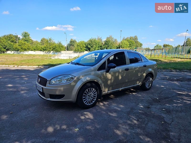 Fiat Linea 2012