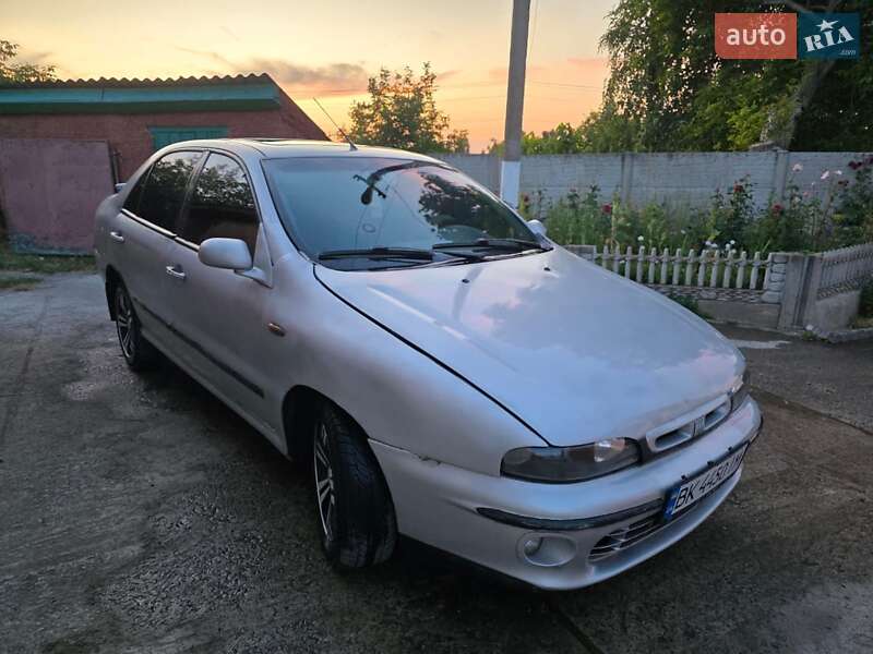 Седан Fiat Marea 2000 в 