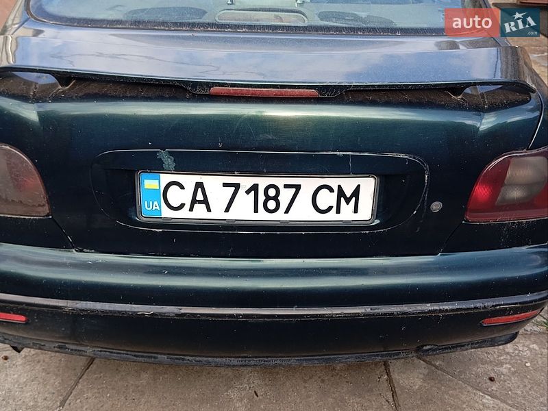 Седан Fiat Marea 1998 в Гребенках
