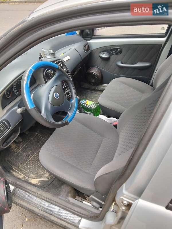 Хэтчбек Fiat Palio 2005 в Ровно фото 3 Хэтчбек Fiat Palio 2005 в Ровно