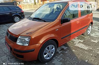 Хетчбек Fiat Panda 2010 в 