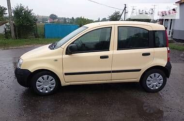 Хэтчбек Fiat Panda 2010 в 