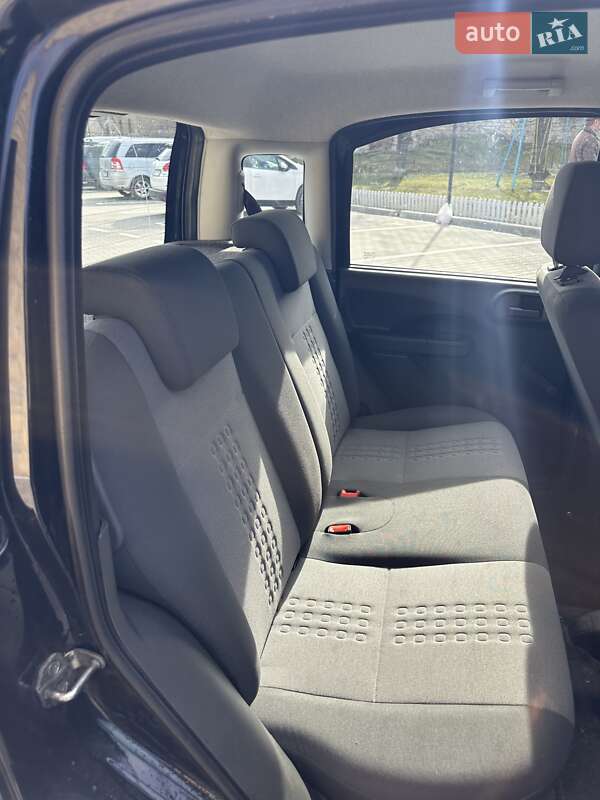 Хэтчбек Fiat Panda 2012 в Бережанах
