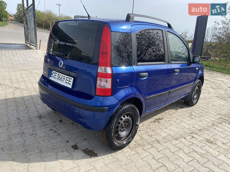 Хетчбек Fiat Panda 2005 в Чернівцях