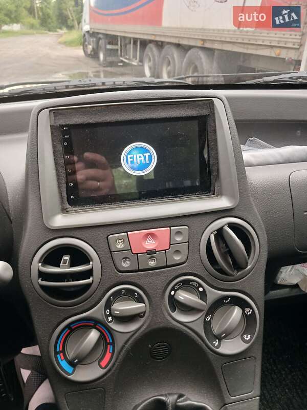 Хетчбек Fiat Panda 2009 в Чернігові