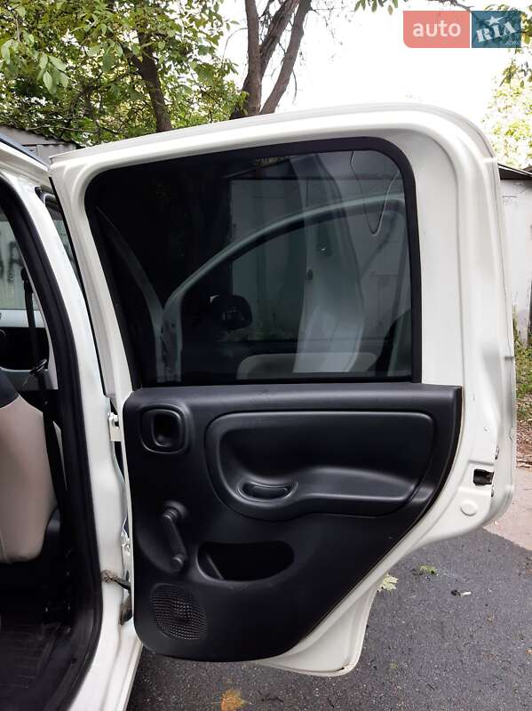 Хетчбек Fiat Panda 2012 в Харкові фото 13 Хетчбек Fiat Panda 2012 в Харкові