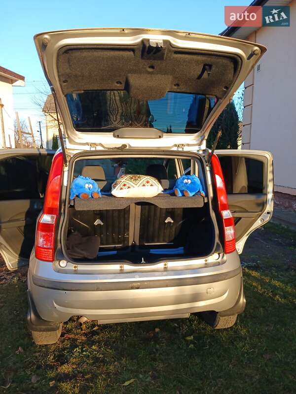 Хэтчбек Fiat Panda 2007 в Городке