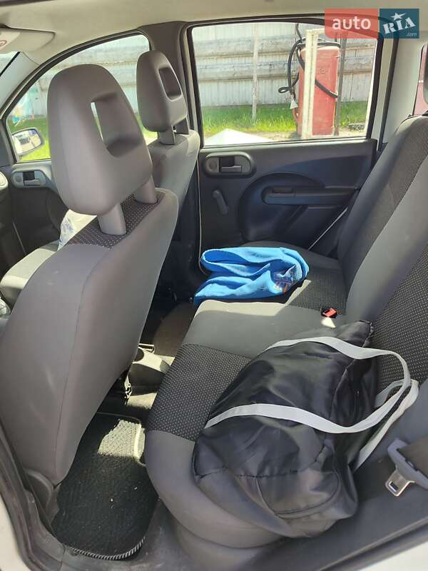 Хэтчбек Fiat Panda 2009 в Винниках