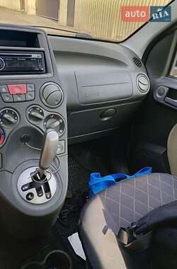 Хэтчбек Fiat Panda 2010 в 