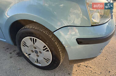 Хэтчбек Fiat Panda 2006 в 