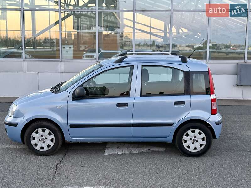 Хэтчбек Fiat Panda 2010 в Конотопе
