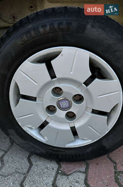 Хэтчбек Fiat Panda 2009 в 